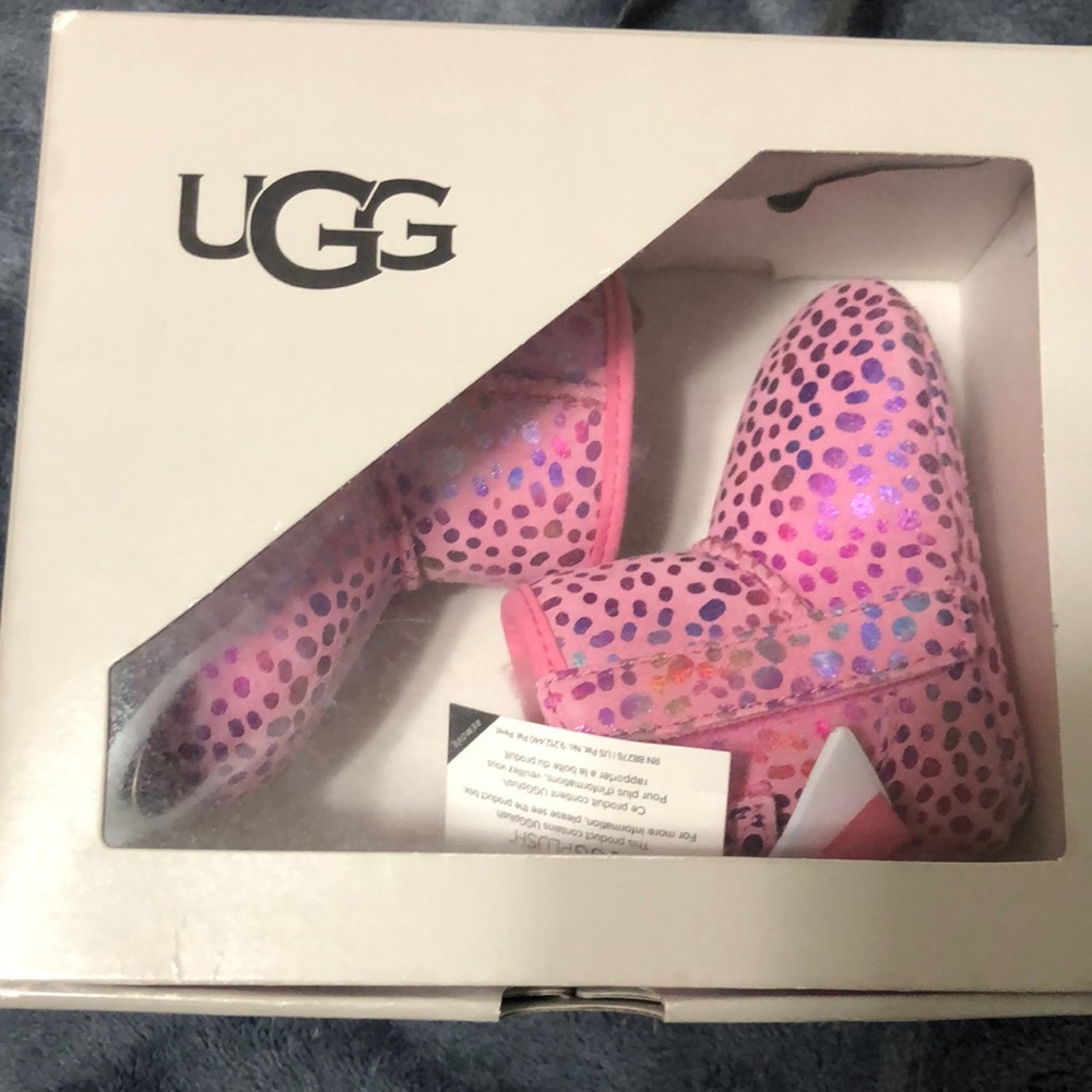 NWT UGG Jesse Bow II Spots Boots 0/1